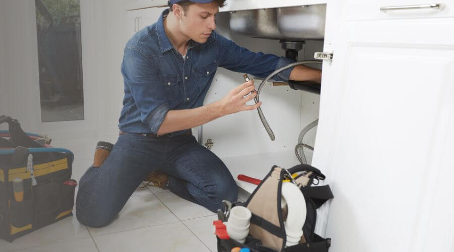 Expert burst pipe repair services in Junction, IL